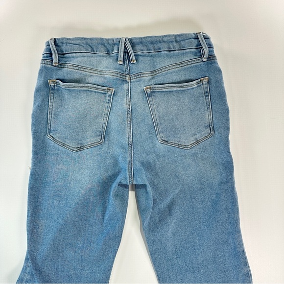 Good American Light Blue Straight Leg Jeans - Picture 9 of 12